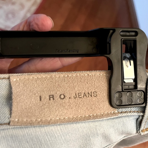 Designer women’s IRO jeans - Picture 4 of 6